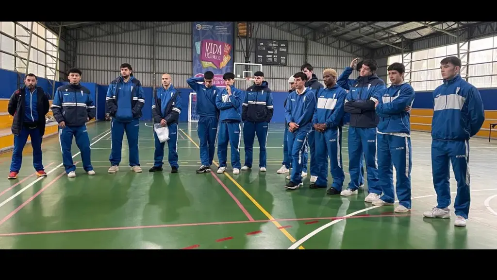 Parte del plantel de Universidad Católica, La Tribuna