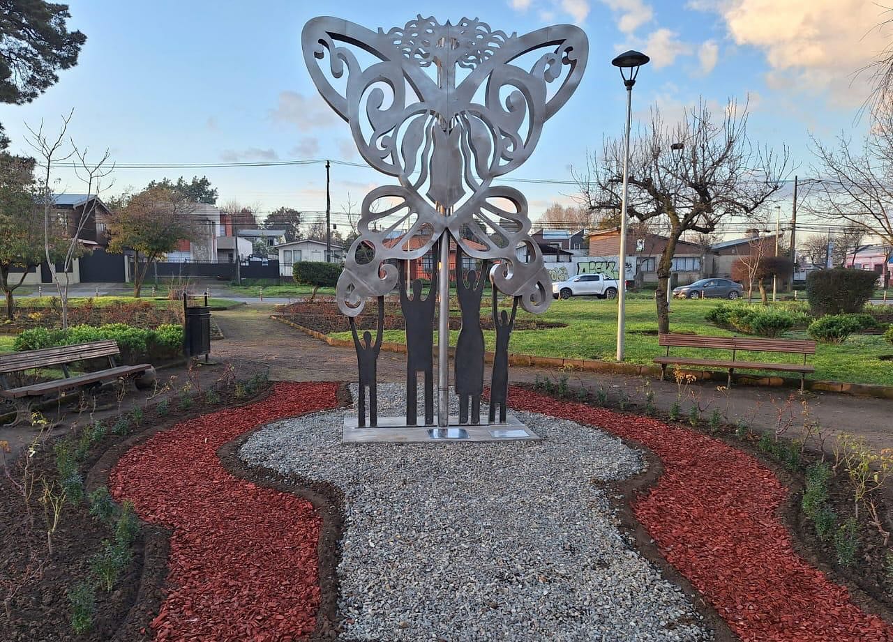 Memorial Ángeles del Alma / Municipalidad de Los Ángeles