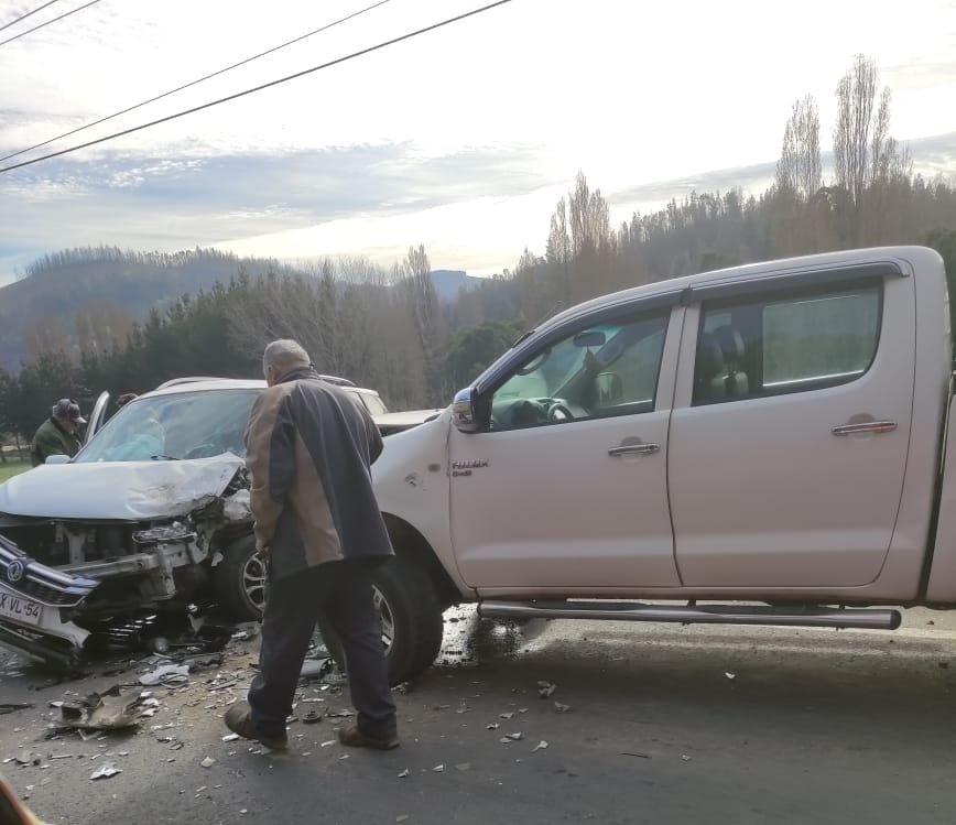 Colisión frontal en Nacimiento / Cedidas