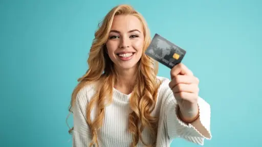 ¿Qué hacer con tu cupo en dólares? Guía para aprovechar al máximo tu tarjeta de crédito