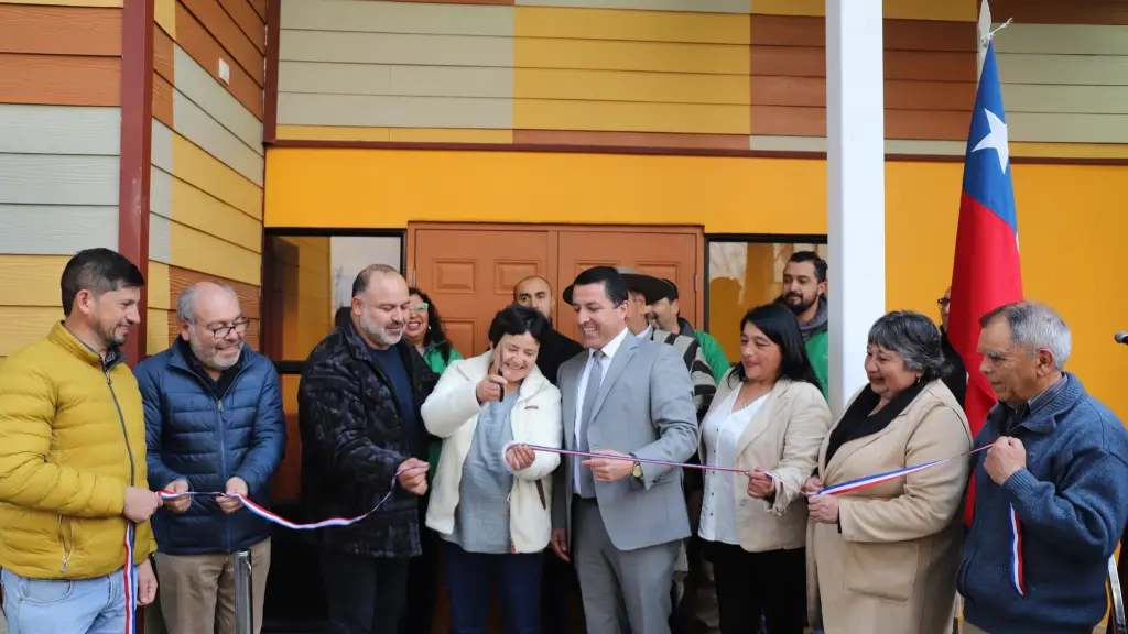 Inauguración Sede Social Los Leones en Cabrero.