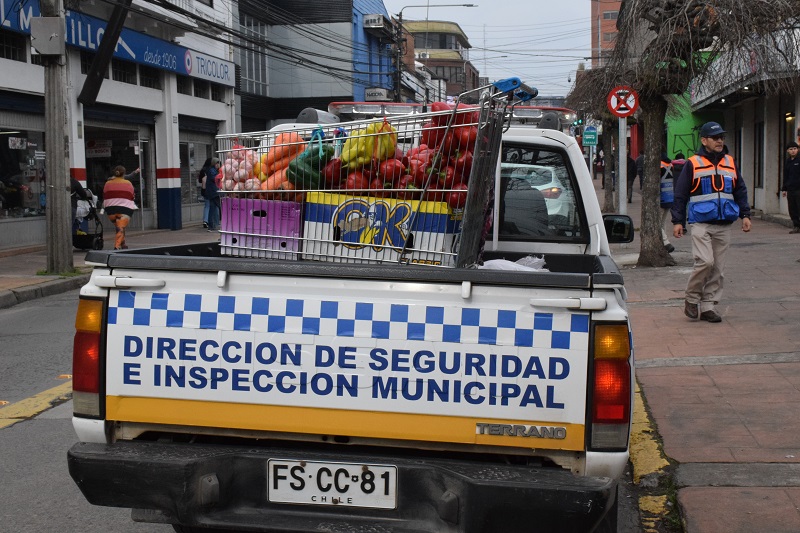 Comercio ambulante en Los Ángeles / La Tribuna