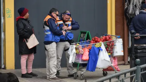 Tras denuncia de comerciantes: Reforzarán acciones contra el comercio ambulante en la Vega Techada