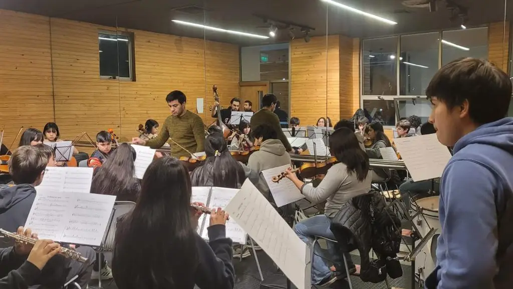 Orquesta Clásica Juvenil de Nacimiento celebra 22 años de trayectoria , Orquesta 