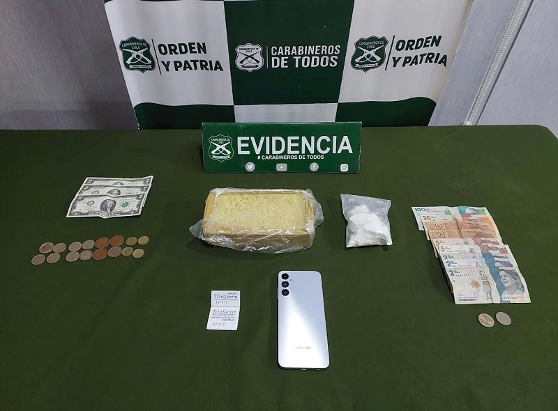 Droga decomisada en Ruta 5 Sur / Carabineros