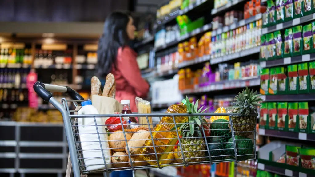 La mayoría de los supermercados abrirá sus puertas con los horarios habituales de fin de semana o feriado., Referencial