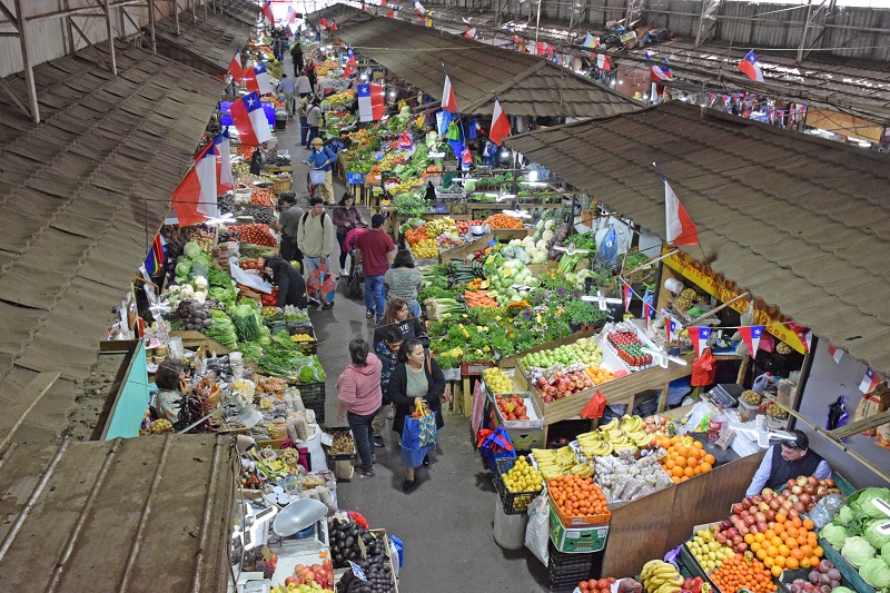 Vega frutas y verduras  / La Tribuna