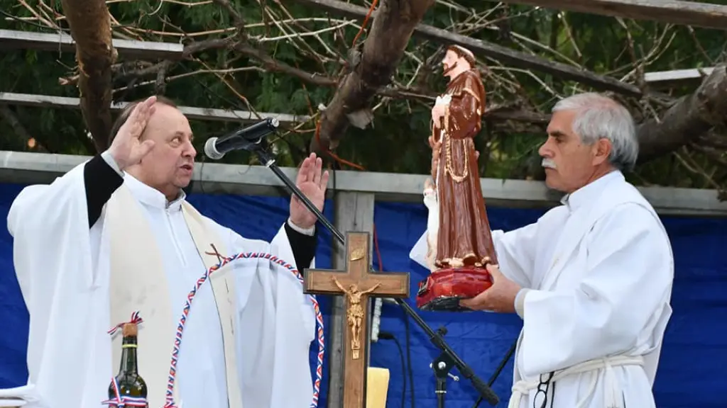 Emotiva misa en celebración a San Francisco de Asis