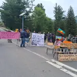 La protesta de padres, apoderados y alumnos de la escuela Callaqui, en Alto Biobío., Cedida