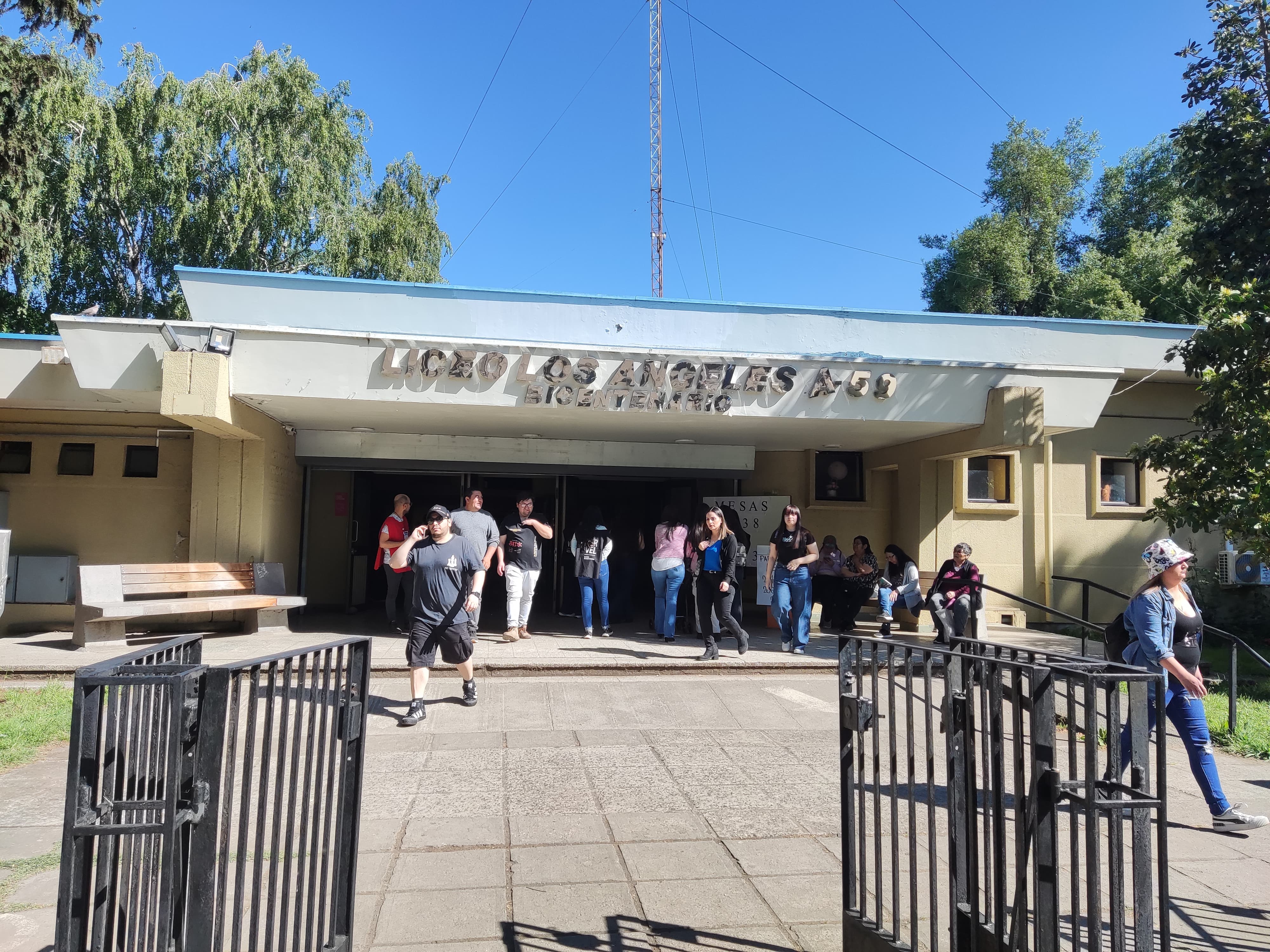 Liceo Bicentenario A-59 / La Tribuna