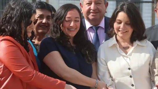 El alivio de dirigenta tras entrega de casas en Santa Bárbara: Nos sacamos la mochila tan pesada que teníamos