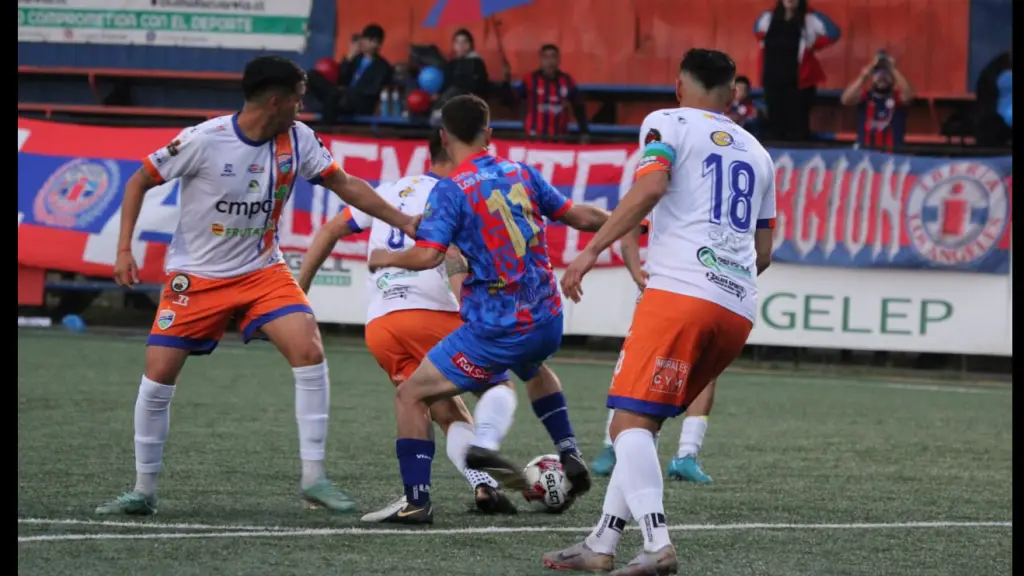 Con una goleada en contra la Azulgrana se despide tristemente de la Tercera A, La Tribuna