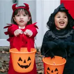 “Tarde de Terror Creativa” en Los Ángeles: Celebración de Halloween para los Más Pequeños, Canva