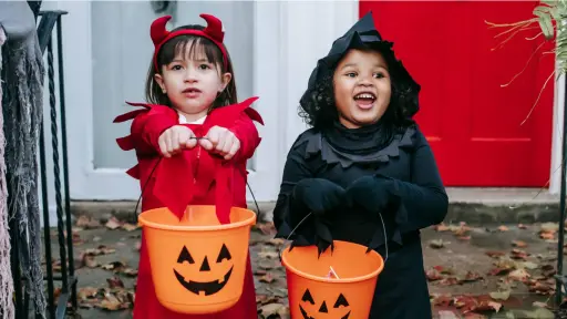 Tarde de Terror Creativa en Los Ángeles: Celebración de Halloween para los más pequeños