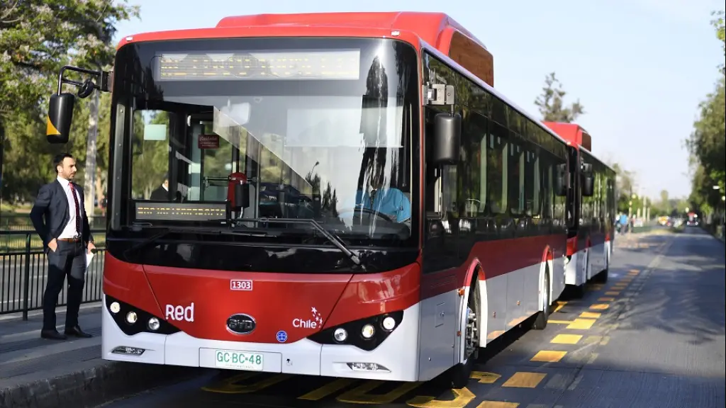 25 buses eléctricos operarán en Los Ángeles en 20226