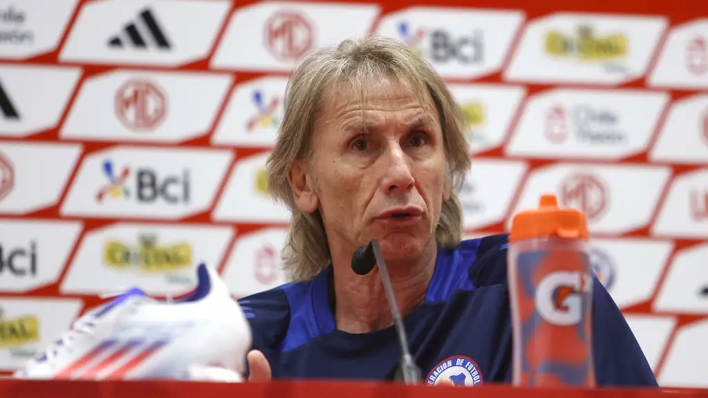 Ricardo Gareca, durante la rueda de prensa , EFE