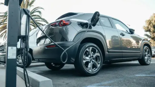 Transporte eléctrico en Chile: Nuevas tendencias y el impacto de las políticas públicas
