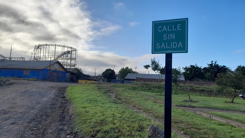 Cierre de calle en Los Ángeles / La Tribuna