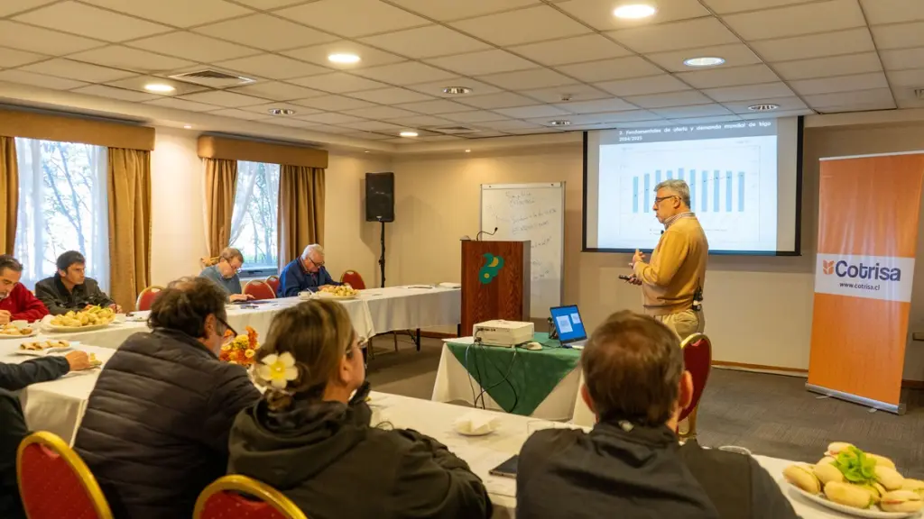 Con el taller, se espera que los agricultores puedan tomar sus decisiones de siembra con un enfoque centrado en las necesidades del sector comprador de trigo en Chile.  