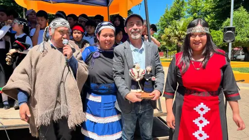 Estudiantes rescatan la tradición oral mapuche con el taller intercultural Canto Pehuenche