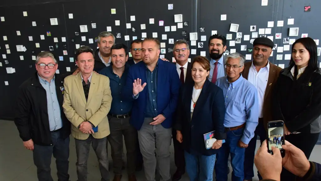 Gobernador electo Sergio Giacamán se reunió con alcaldes provincia de Biobío