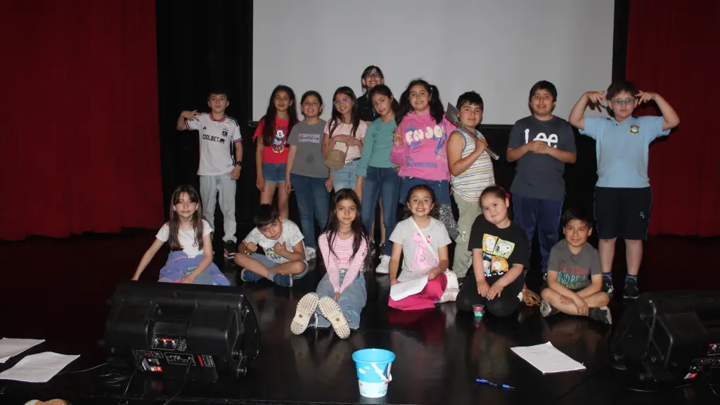 Teatro en Nacimiento: El Mago de Oz y vampiros protagonizan la 4ta Gala Anual, Cedida