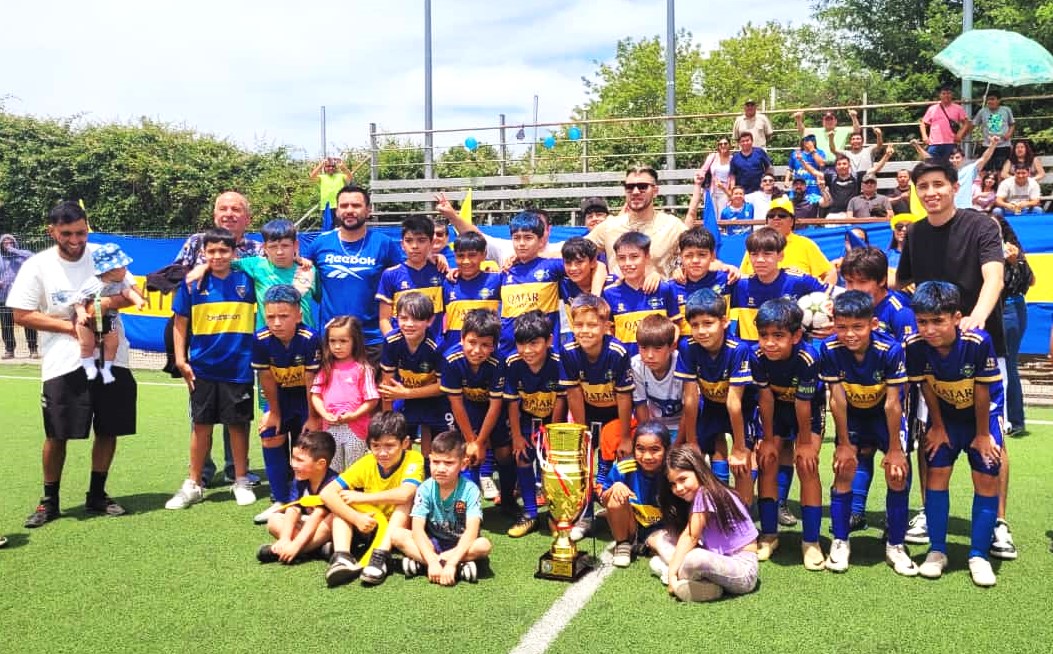 La tercera infantil de Atlas, los pequeños se coronaron campeón invicto / La Tribuna