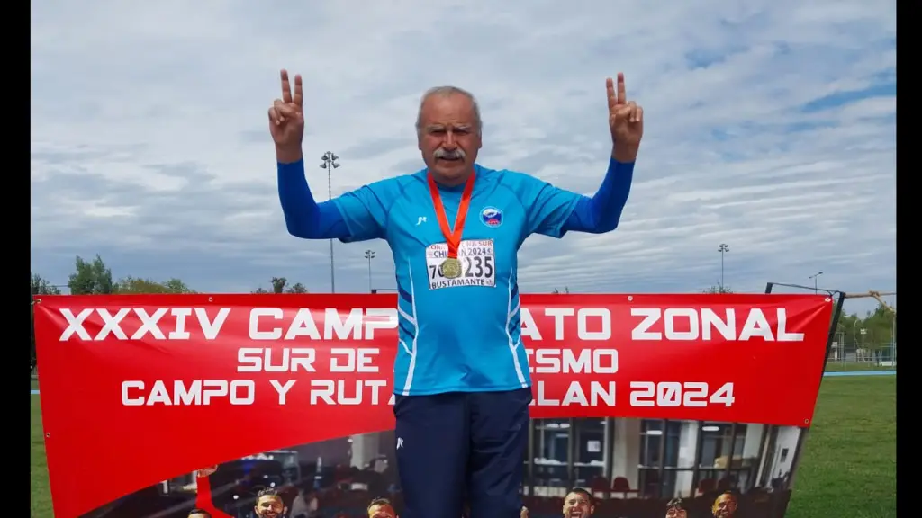 Alejandro Bustamante pese a su lesión, cierra un año positivo., La Tribuna