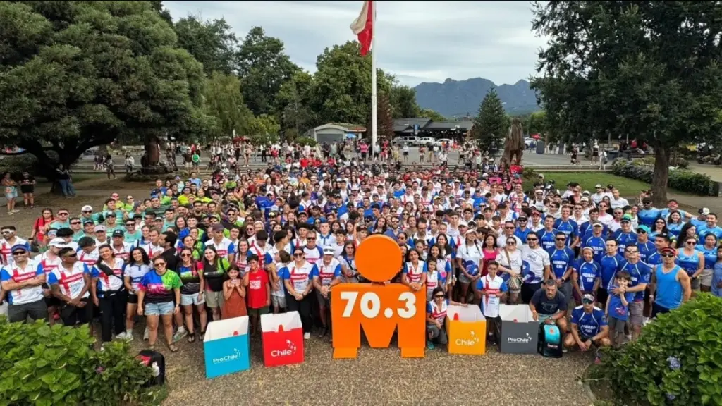 Una postal con todos los deportistas que compitieron en Pucón, Trichile