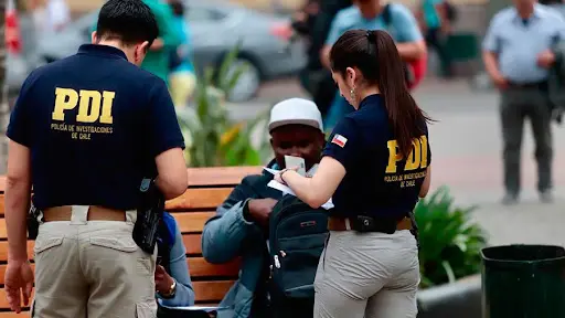 PDI realiza operativo en La Araucanía: Detectan a 15 extranjeros en situación irregular 