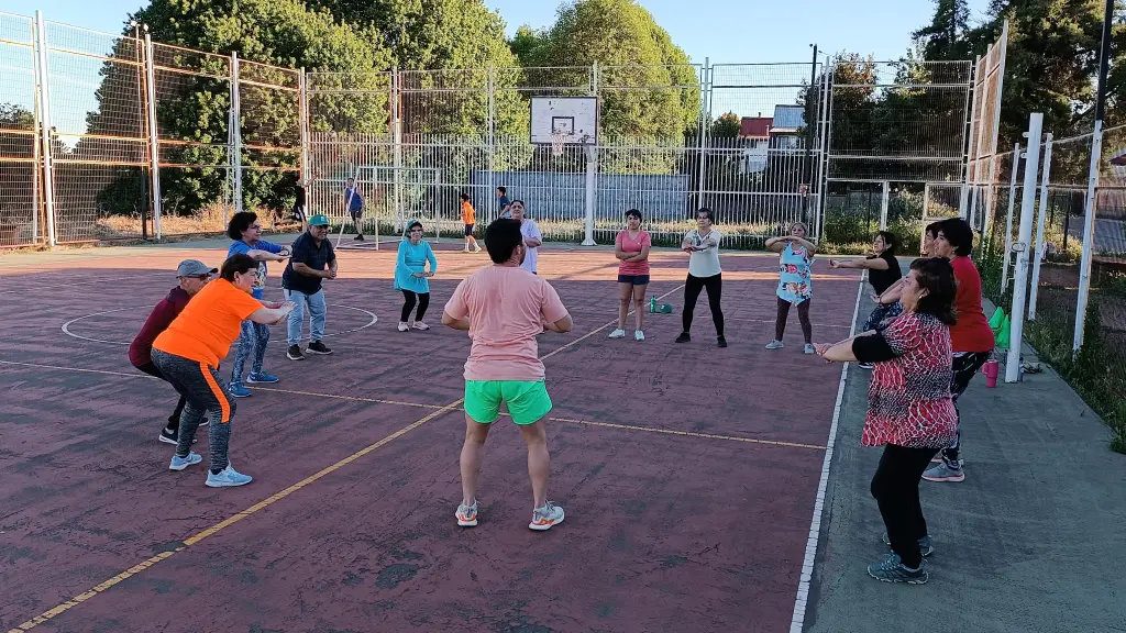 25 vecinos participaron del Taller Deportivo Inclusivo del Programa Quiero Mi Barrio, La Tribuna