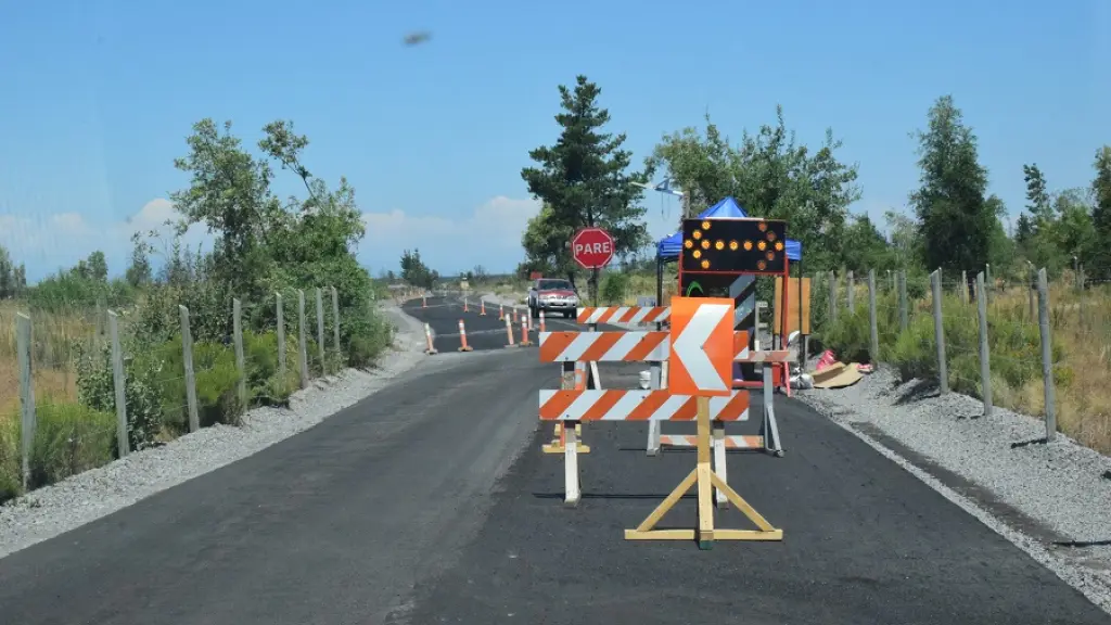 Pavimentación caminos a los Saltos del Laja