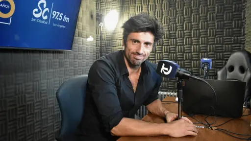 Julio Kutscher: De la disciplina militar al éxito musical en plataformas digitales