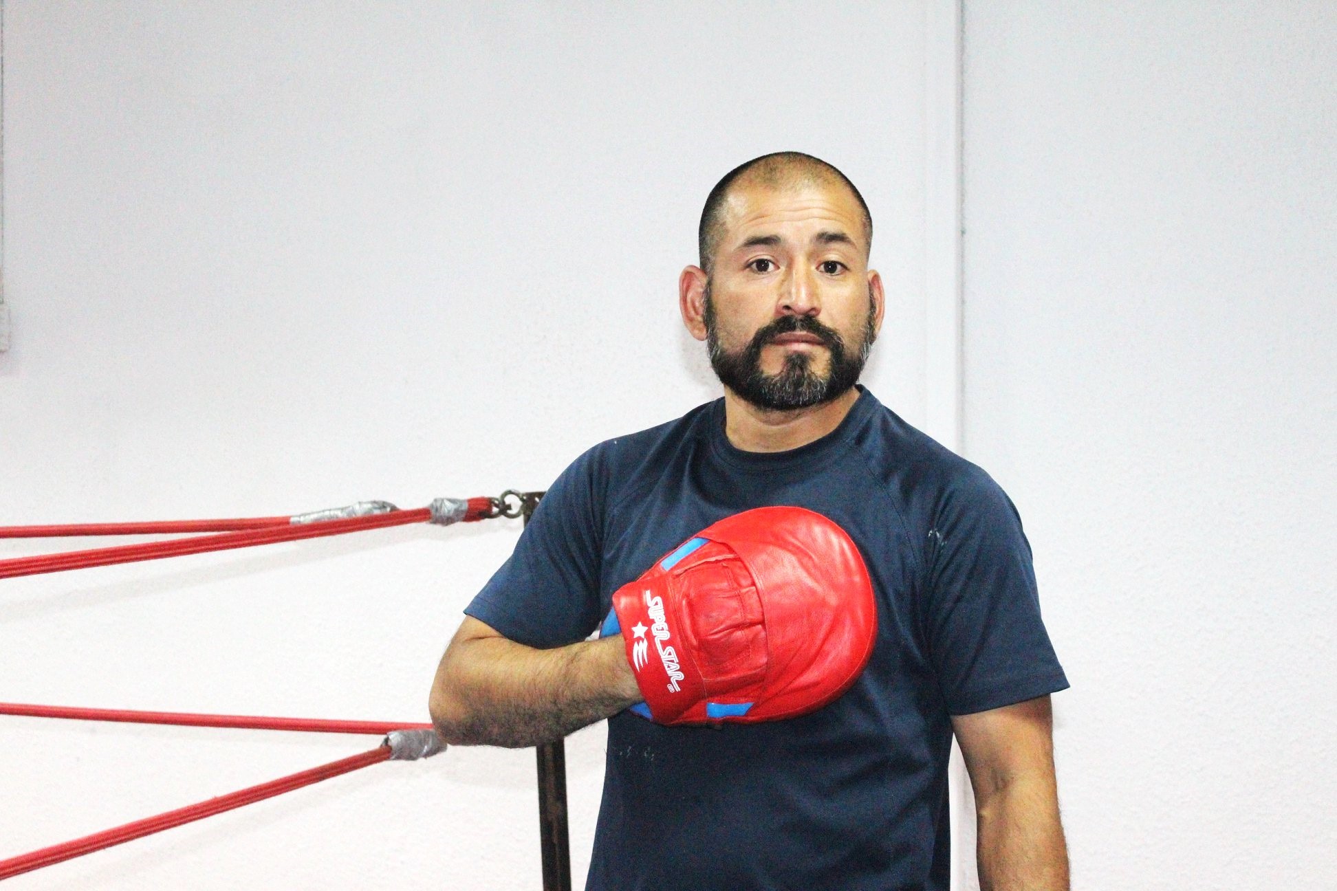 José Curilaf con su perseverante trabajo ha logrado nuevamente posicionar al boxeo en Los Ángeles / La Tribuna