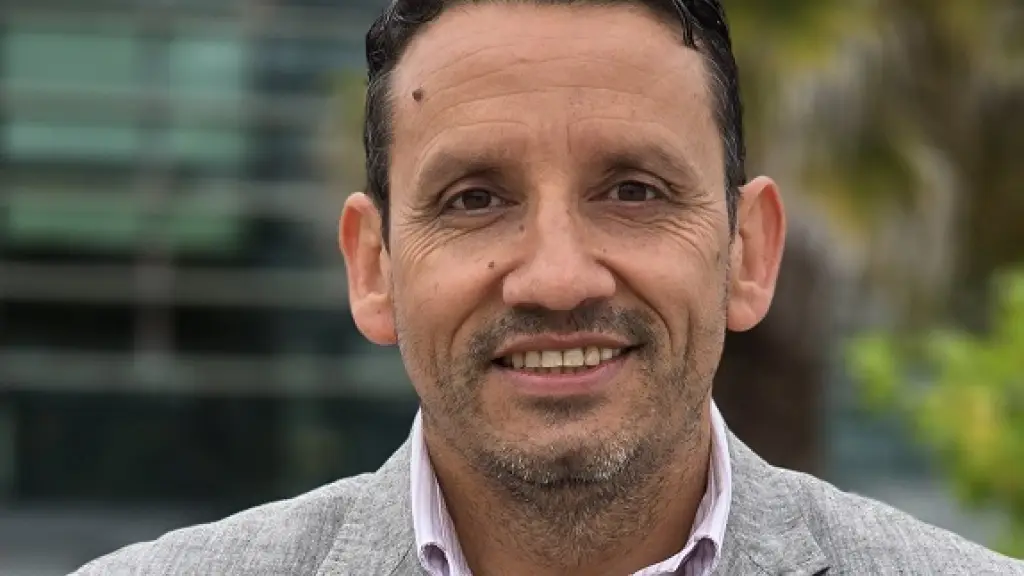 Pablo Segura, Fosis