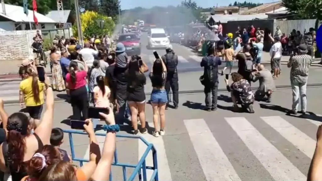 El féretro de Dubán llegó a Yumbel estación durante la tarde del viernes., Radio Centinela / Yumbel