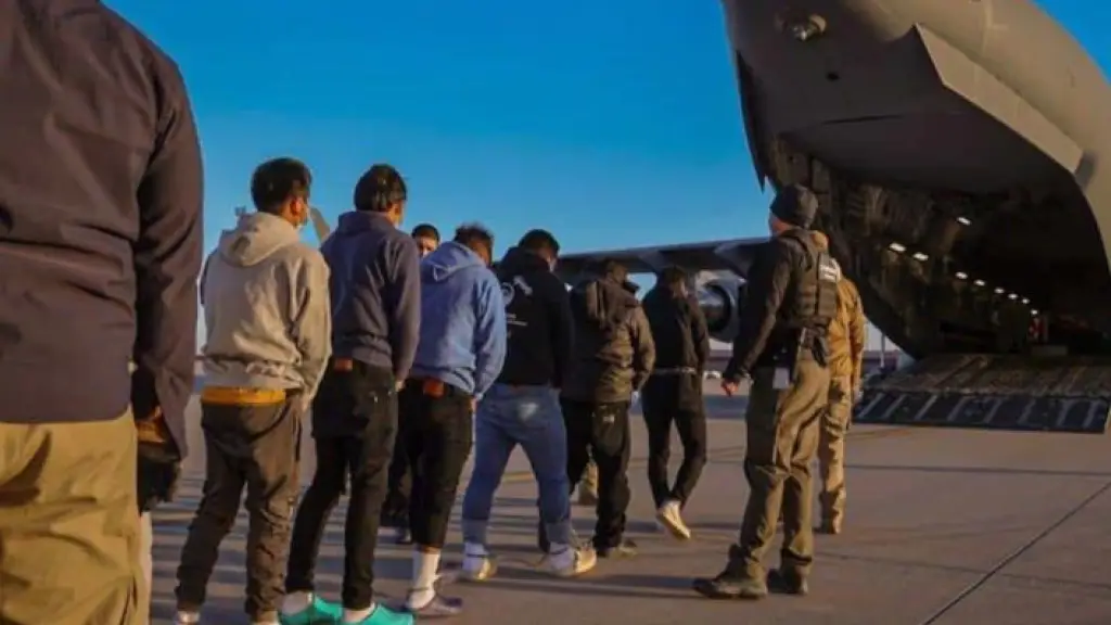 México negó la entrada a deportados provenientes de Estados Unidos , CasaBlanca USA