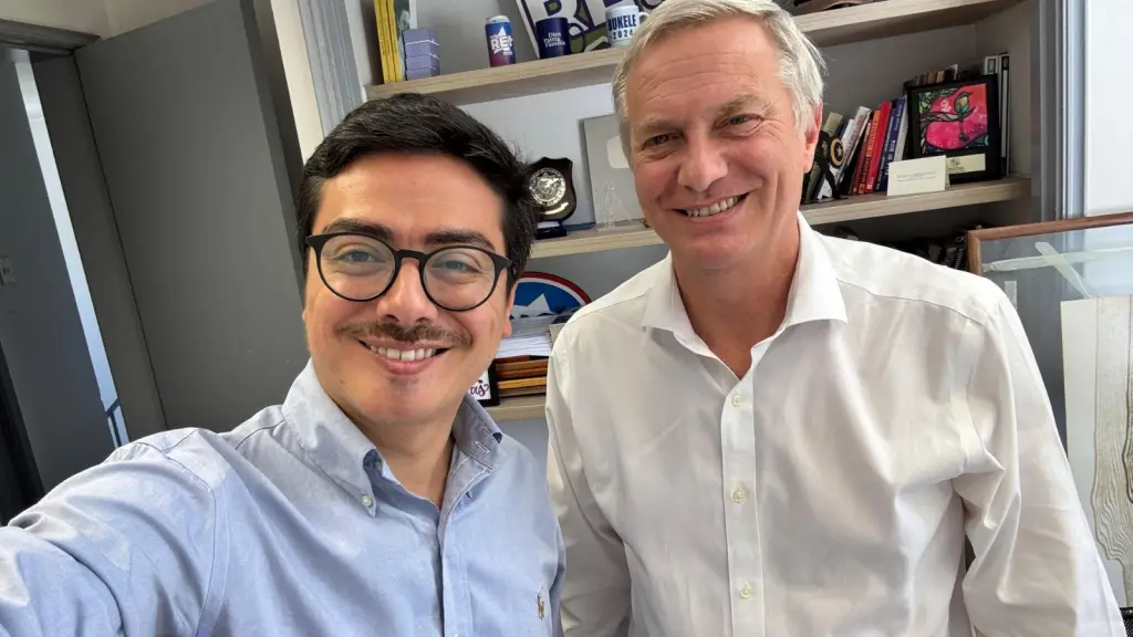 Fernando Peña candidato a diputado por el distrito 21