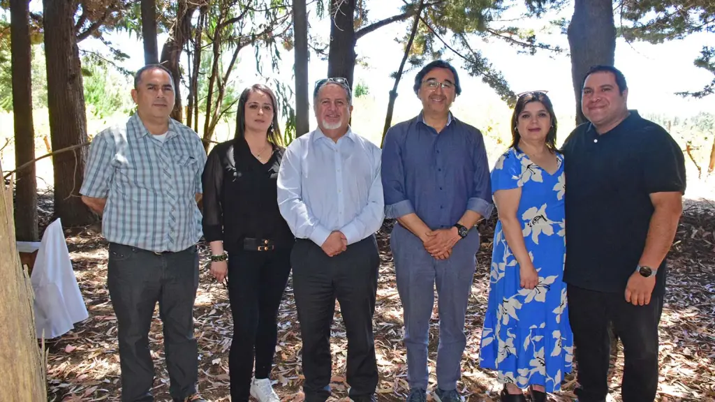 José Aceituno Suazo, Diana González Catalán, Roberto Arroyo Muñoz, Luciano Silva Mora, Daniela Labrín y Gabriel Valenzuela. | Diario La Tribuna