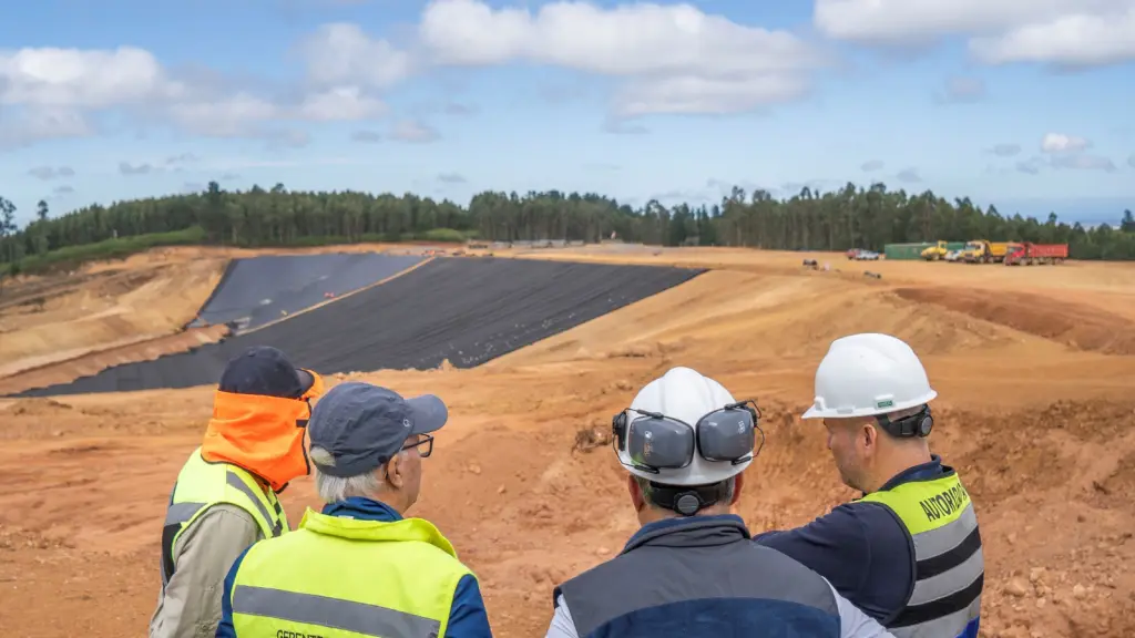 El objetivo fue verificar que este tipo de recintos cuenten con planes de emergencia ante incendios forestales., Seremi de Salud Biobio