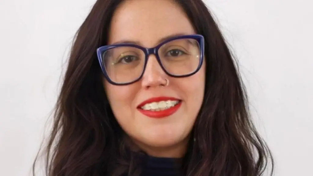 Camila Castro, Cedida