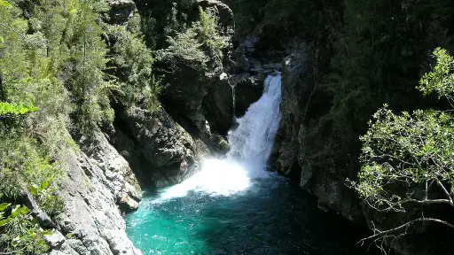 Salto del río Azul: El refugio secreto de la naturaleza en el corazón de Alto Biobío