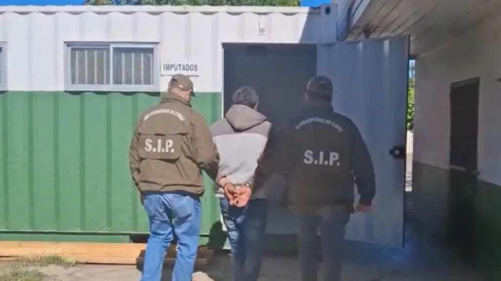 Contexto, Carabineros 