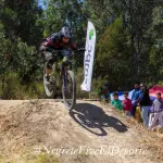 La adrenalina, el vértigo y la velocidad, los condimentos especiales del Downhill en Negrete, Municipalidad de Negrete