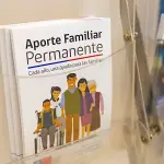 Primer Pago del Aporte Familiar Permanente: ¿Quiénes Reciben los $64.574 por Carga Familiar?, La Tribuna