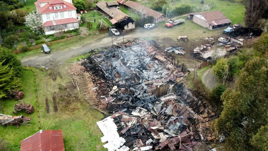 Molino Grollmus, La Tribuna