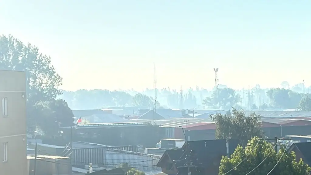 Smog en Los Ángeles., Diario La Tribuna