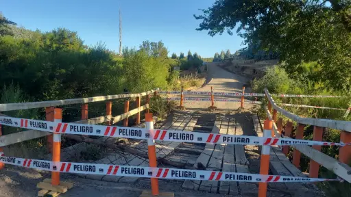 Cierran temporalmente puente La Maravilla en Nacimiento: autoridades llaman a utilizar rutas alternativas
