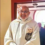 El domingo 2 de febrero, el padre Gustavo Valencia celebró sus 35 años de sacerdocio. , cedida