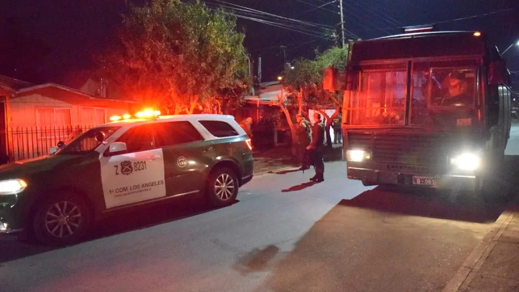 Toque de queda Los Ángeles